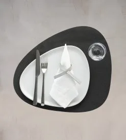 LIND DNA Mantel Individual Core Curvo L 7 LIND DNA Mantel Individual Core Curvo L -Menaje de mesa Ventas 503033 01 2 EnvironmentImage 301a7ca87d