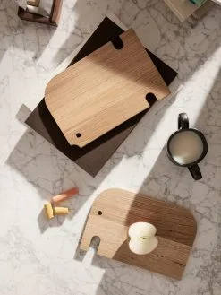 Ferm LIVING Bandeja De Servir AniBoard 15,5x23 Cm -Menaje de mesa Ventas 507298 01 2 EnvironmentImage ede7cd3fe3