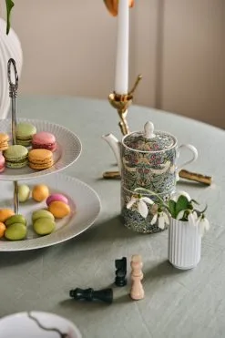 Spode Tetera Y Taza De Té Strawberry Thief 7 Spode Tetera Y Taza De Té Strawberry Thief -Menaje de mesa Ventas 509453 01 41 EnvironmentImage 0f88f33086