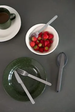 Sagaform Set De Cubiertos To Go 4 Piezas -Menaje de mesa Ventas 510883 01 2 EnvironmentImage c1177ea257