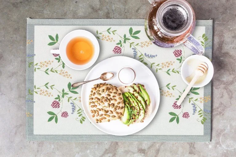 Ekelund Linneväveri Mantel Individual Summer Flowers 4 Ekelund Linneväveri Mantel Individual Summer Flowers - Imagen 2