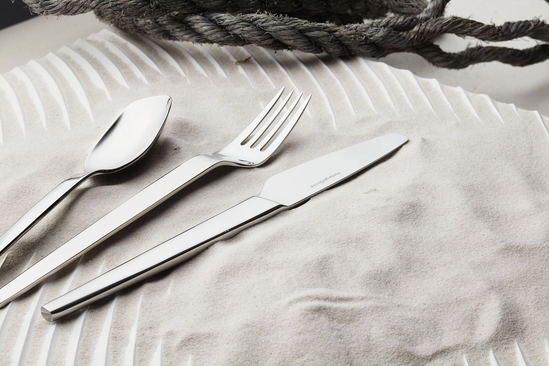 HARDANGER BESTIKK Set De Servir Tina 5 Cubiertos 4 HARDANGER BESTIKK Set De Servir Tina 5 Cubiertos - Imagen 2