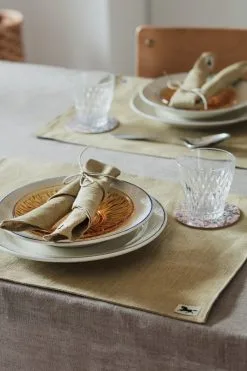 Almedahls 2 Servilletas Linne 32x32 Cm -Menaje de mesa Ventas 515782 01 4 EnvironmentImage 3190b5124c