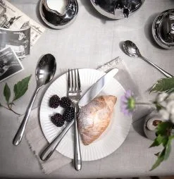 Robert Welch Cubertería Kingham Bright 7 Robert Welch Cubertería Kingham Bright -Menaje de mesa Ventas 573684 01 40 EnvironmentImage ebfd532179