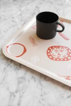 Fine Little Day Bandeja Figures 32x32 Cm -Menaje de mesa Ventas 581758 01 40 EnvironmentImage 59fe149093